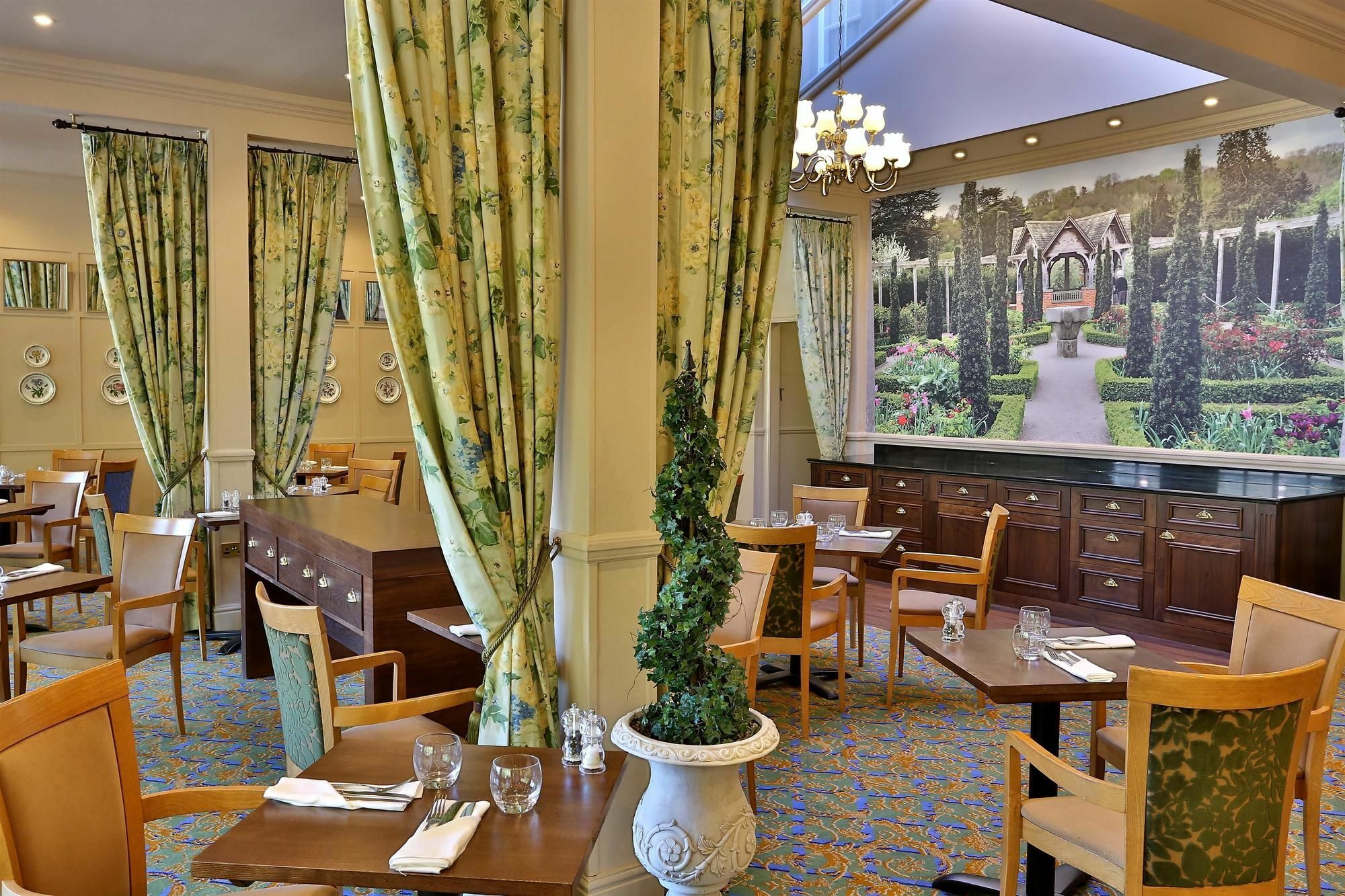 Reigate Manor Hotel Exteriér fotografie